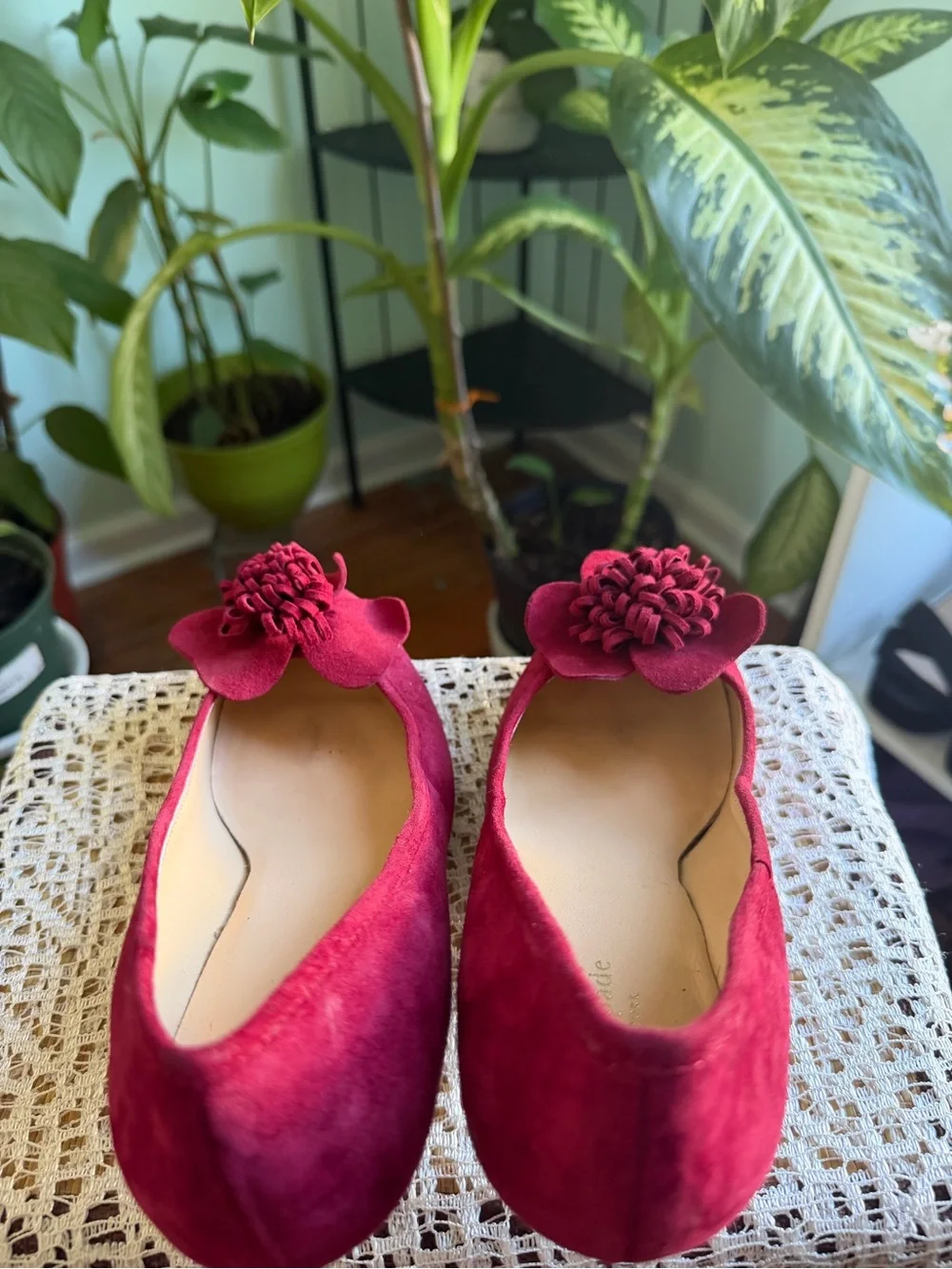 Kate Spade New York Burgundy Suede Flower Pumps Size 7M